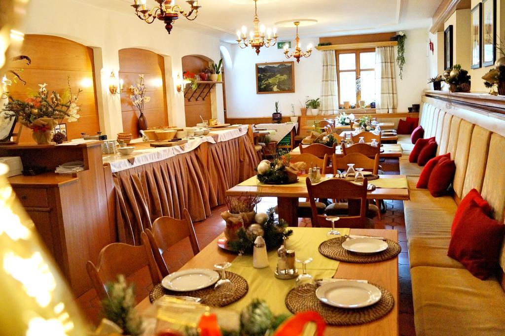 Gasthof Zum Schupfen Hotel Innsbruck Ruang foto